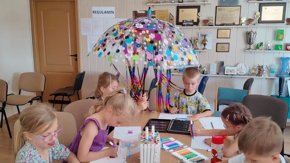 Muzyka i kolory – kreatywne zajęcia dla dzieci w Regionalnym Centrum Kultury w Pile