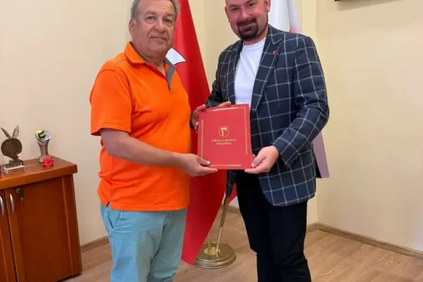 Krajenka: podpisano umowę na projekt adaptacji magazynu na cele kulturalne
