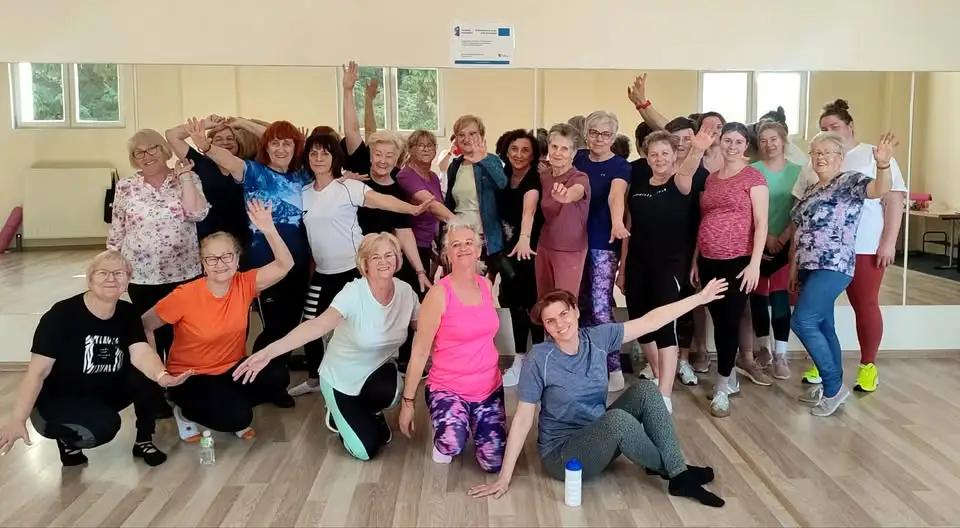 Aktywne kobiety w Krajence: darmowe zajęcia jogi, zumby i pilatesu