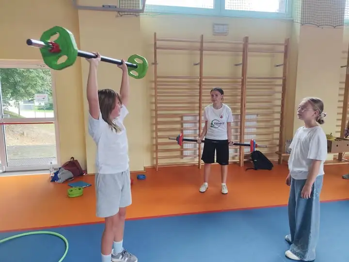 Aktywny Orlik w Ujściu: trening w sali zamiast na boisku