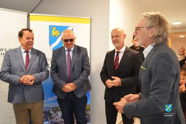 Nowy blok SIM w Kaczorach – 23 rodziny odebrały klucze do mieszkań