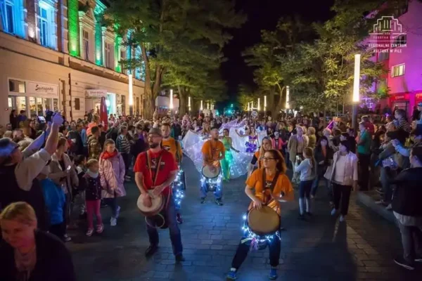 Festiwal Teatrów Światła w Pile powraca po trzech latach – roztańczona parada zainauguruje wydarzenie