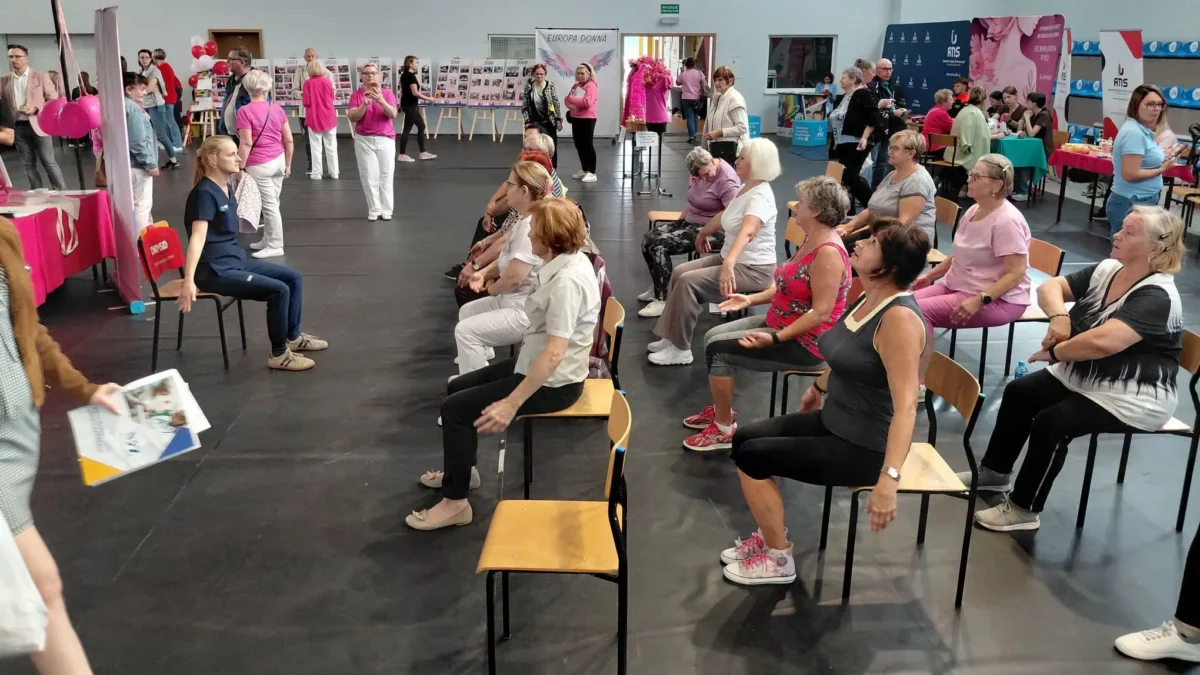 Seniorzy z Piły promowali aktywność na VI Pikniku Zdrowia