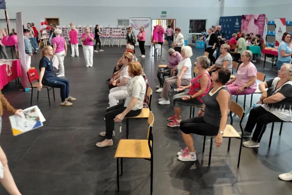 Seniorzy z Piły promowali aktywność na VI Pikniku Zdrowia