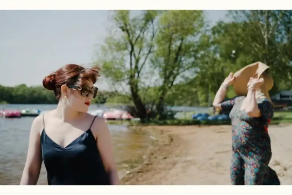 Spektakl „I dlatego nie masz męża” w Pile – matka i córka na jednej scenie