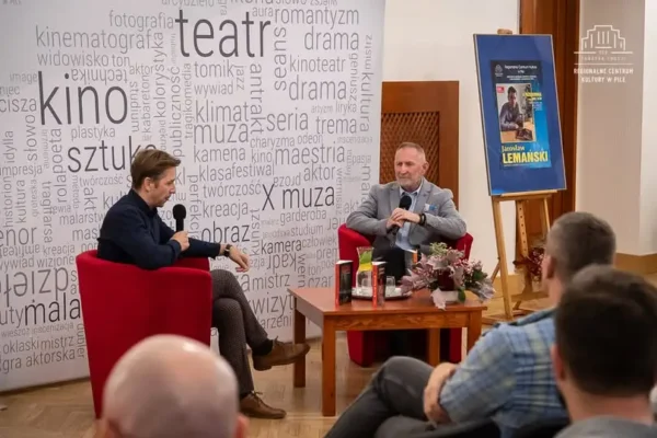 Jarosław Lemański spotkał się z czytelnikami w Klubie Dialog w Pile