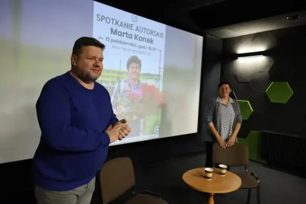 Spotkanie autorskie z Martą Konek w Łobżenicy – relacja z wyjątkowego wieczoru