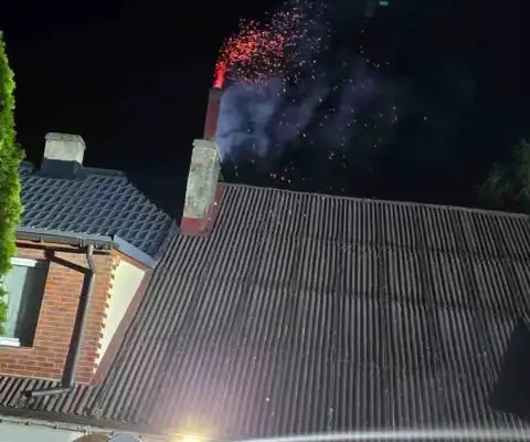 Pożar sadzy w Wyrzysku Skarbowym i pomoc policji w Kościerzynie Małym – interwencje OSP Wyrzysk